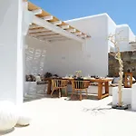 Lidia Panormos (Mykonos)